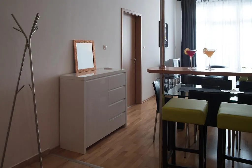 Apartment With Big Terrace Budapest