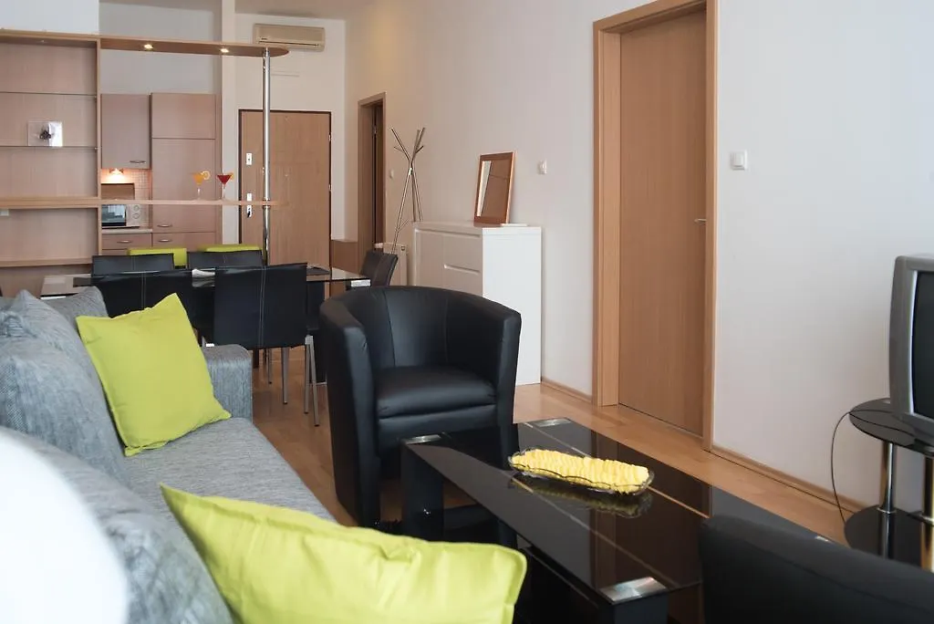 Apartment With Big Terrace Budapest